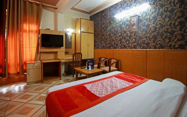 Hotel Ratan Palace