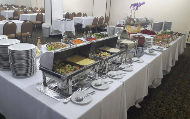 Hotel Nacional Inn Curitiba Torres