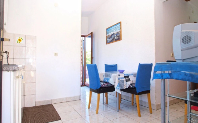 Apartments Bubamara 1398
