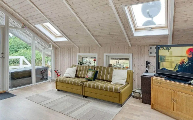 7 Person Holiday Home in Dannemare