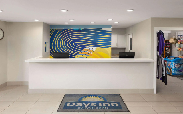 Days Inn by Wyndham Williams