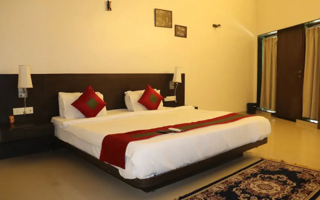 OYO Premium Villholi Nashik