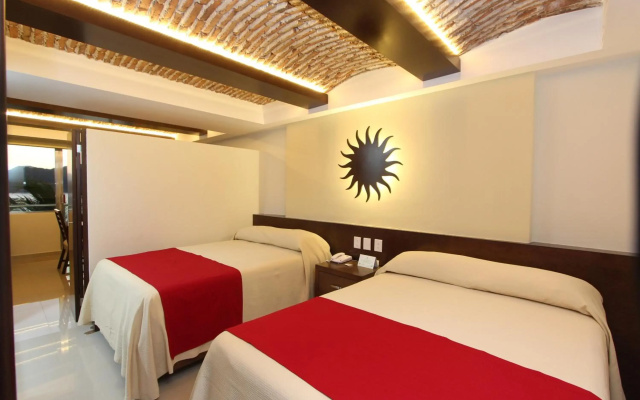 Suites Las Flores Beach Mazatlan