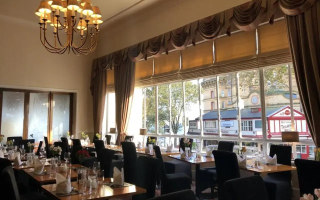 The Royal Hotel