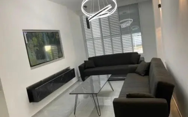 New! luxus- Best suit 2 minutes fromTel Aviv