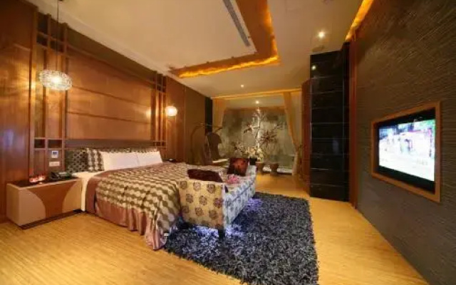 Hua Mu Lan Hotel