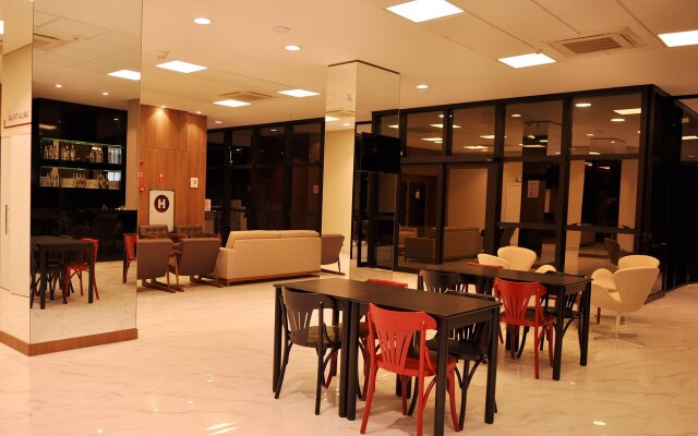 Alegro Hotel