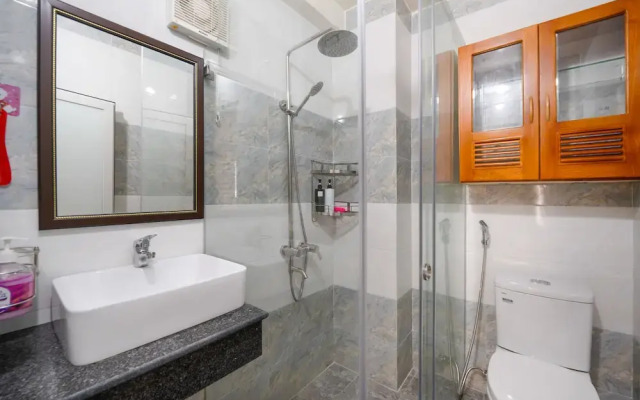 D&C House Luxury - Homestay Da Nang