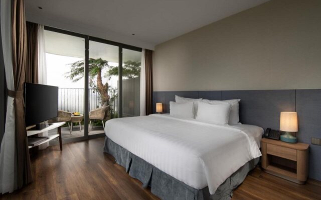 Flamingo Premium Lan Ha Bay Resort