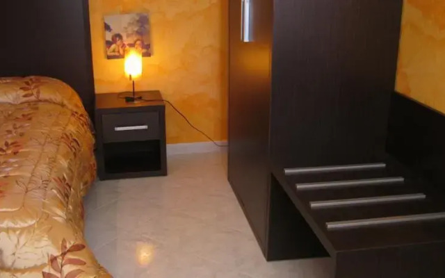 B&B Helios