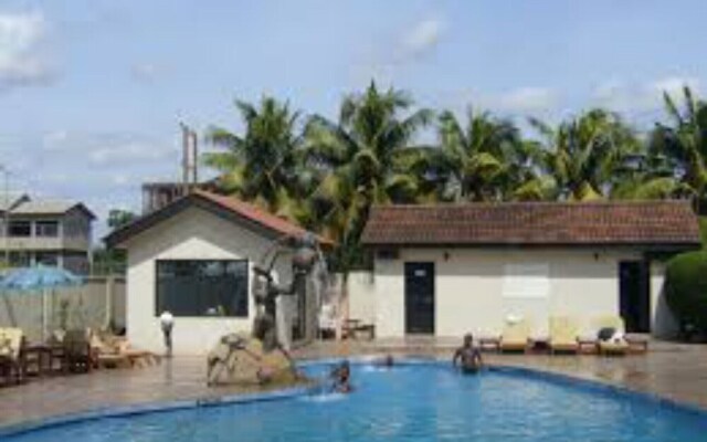 Luxurious Sunset Hotel in Kumasi
