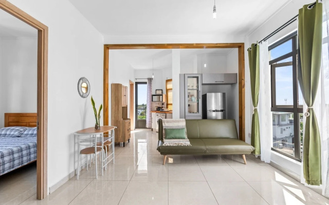 Grand Bay Heights C8