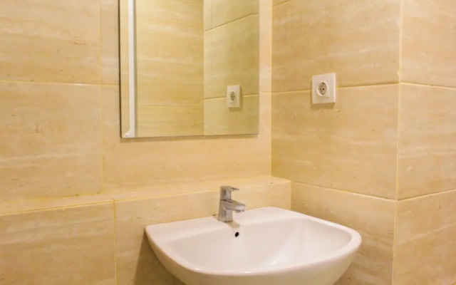 Strategic and Comfy 2BR Apartment Springwood Residence