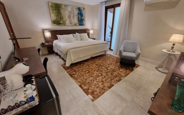 Saison Resort & Spa