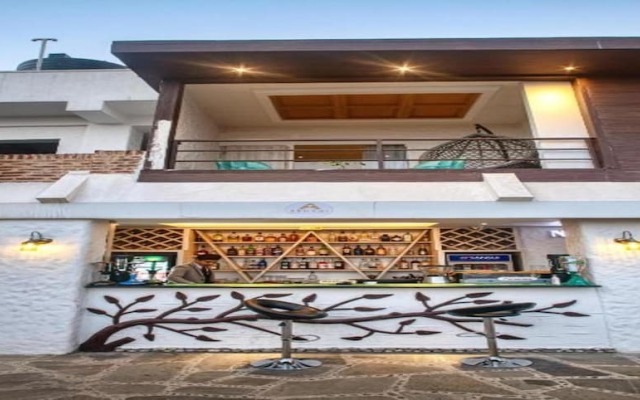 MeroStay 169 Shi Hotel