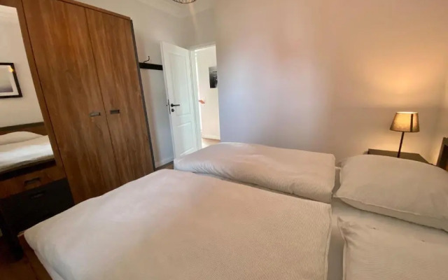 1027- Alte Da h me - Neu