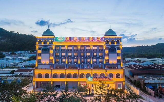 Vienna Hotel Guangdong Zhongshan South Area Passenger Station