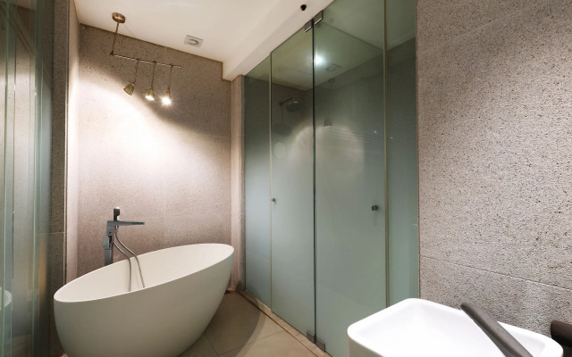 Hotel Amare