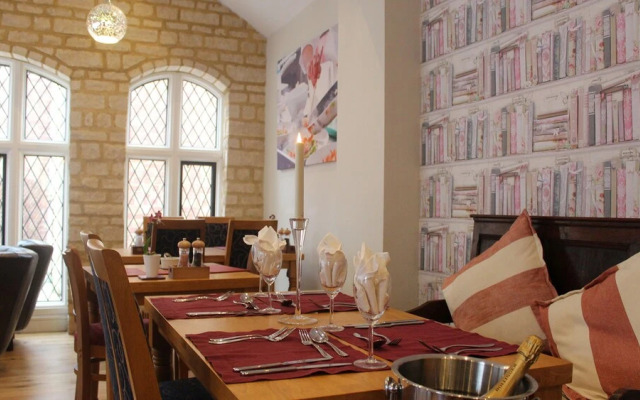 Potterspury House