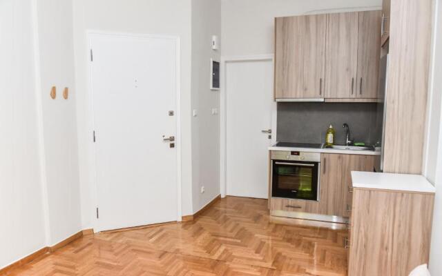 Modern  Apartment at Exarchia 1 bed 2 pers