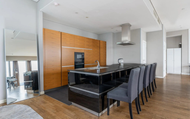 Нью лэвэл групп на улице Пресненская набережная 8 стр. 1