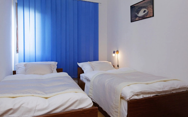 Rose Garden Apartments