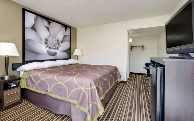Super 8 by Wyndham Florence