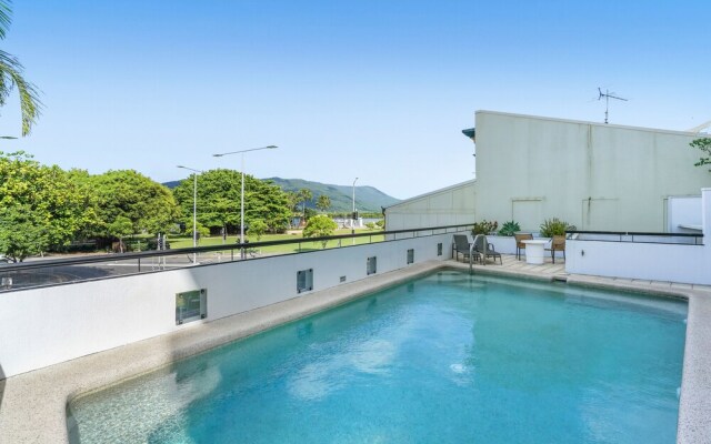 Belle Escapes Luxury Penthouse with Ocean Views