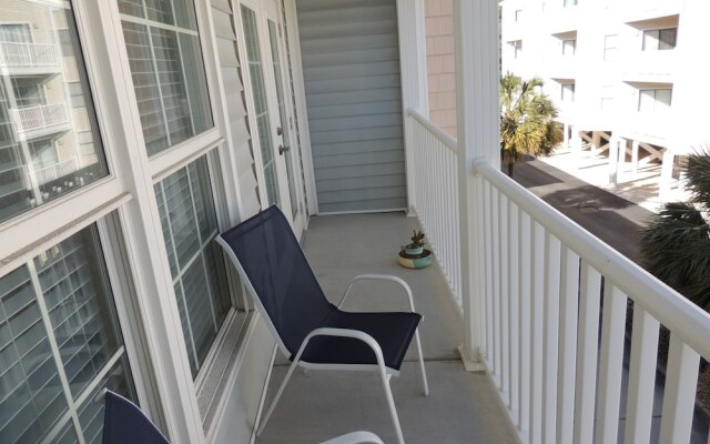 Charleston Village #102