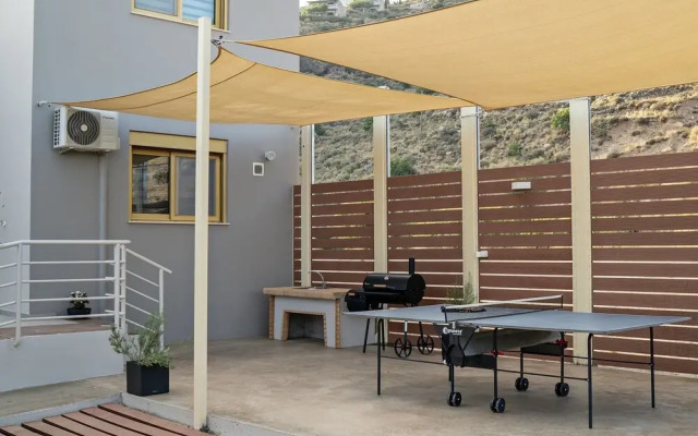 Modern Villa in Mariou With Private Pool