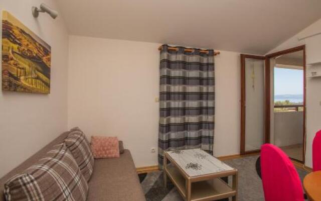 Apartment Matea & Mia