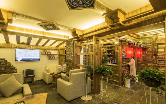 Zhangjiajie Destination Youth Hostel