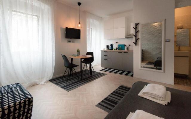 Old Town Pula Studio Apartments