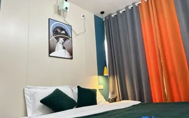 Yujian Homestay (Qingzhen Shiguang Guizhou Ancient Town)