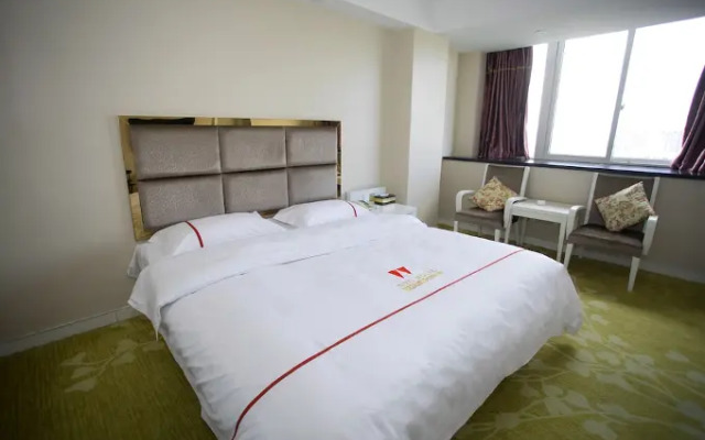 Jiaxing ShiMao Inn