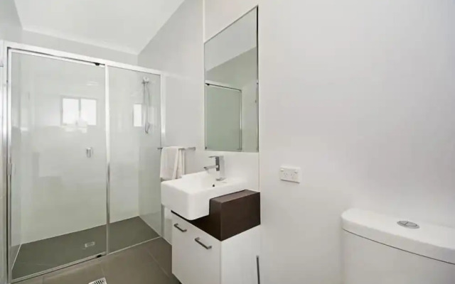 Cooroy Luxury Motel Apartments Noosa