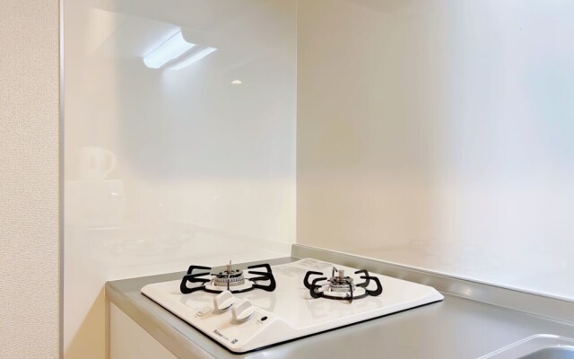 NALY. TENMA AFP Apartment