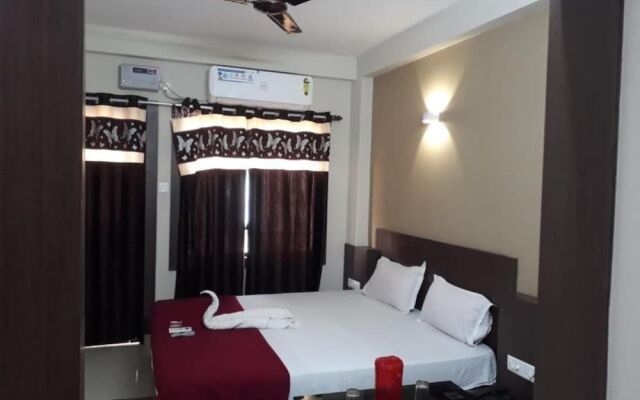 Hotel UK Palace Puri by Goroomgo