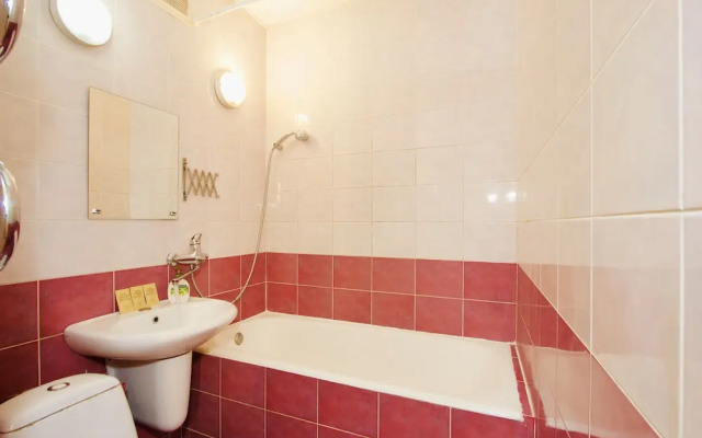 LUXKV Apartment on Malaya Filevskaya 4