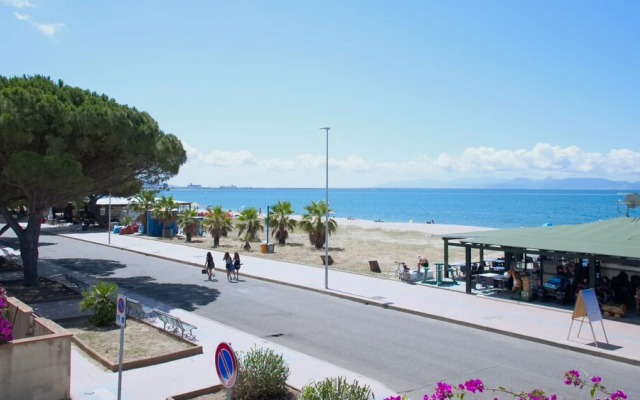 Welcomely - Lungomare Eleonora D'Arborea 8