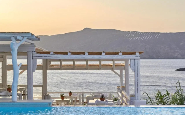 Mykonos Lolita, A Grecotel Resort To Live