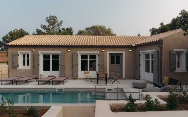F Topia Villas