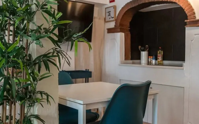 Original Photographers Studio Apartment in Alcântara