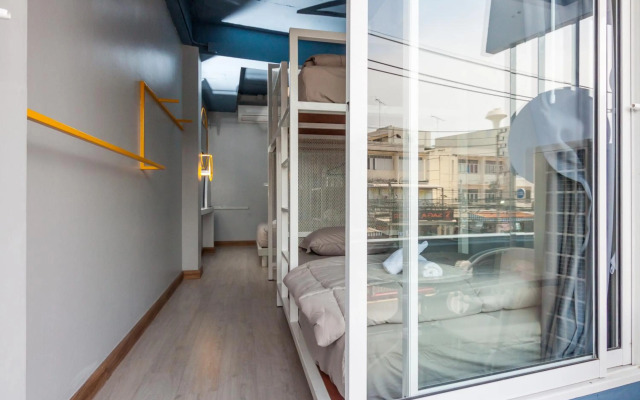 The Moon Hostel Hua Hin