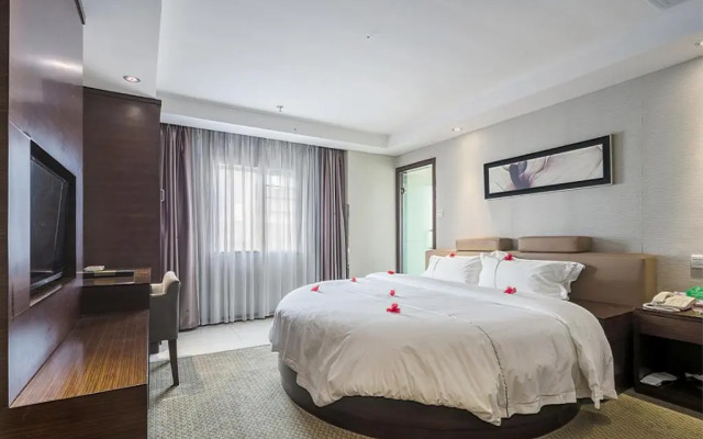 Insail Hotels （Guangzhou Huangpu Dashadi Metro Station）