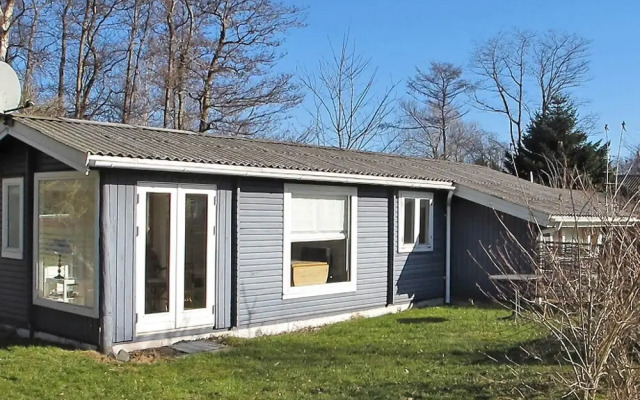 Ideal Holiday Home in Stege near Sea