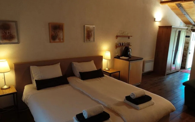 Domaine de Brise Bois - Chambres & Gîtes