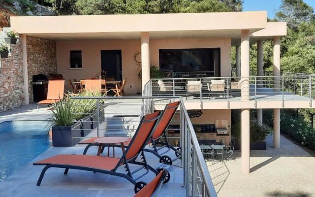 Les Hauts Du Peireguier