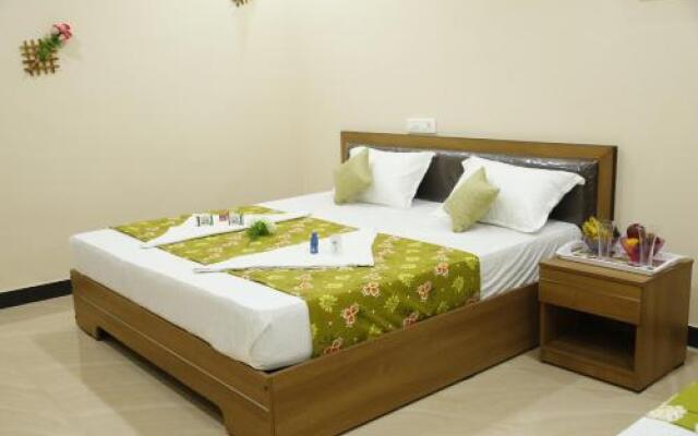 Hotel Amirtham Inn