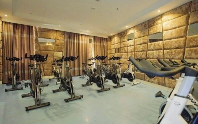 Binhe  Hotspring  Holiday  Hotel